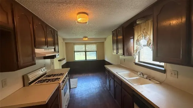 Photo 4 — 905 Branchwood Court, Norman, OK 73072