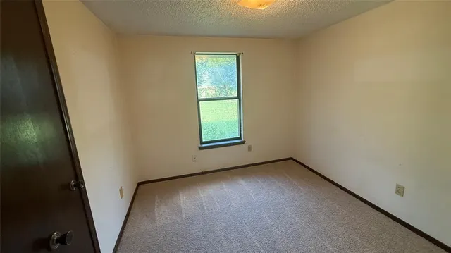 Photo 6 — 905 Branchwood Court, Norman, OK 73072
