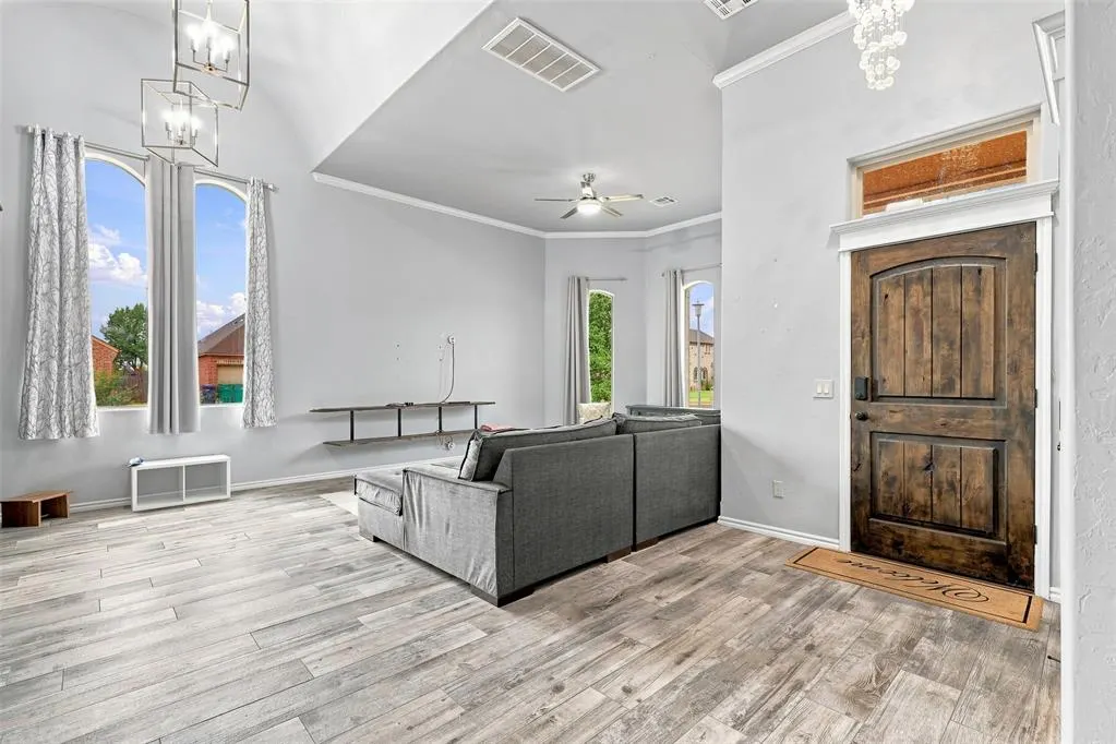 Photo 4 — 9316 NW 133rd Court, Yukon, OK 73099