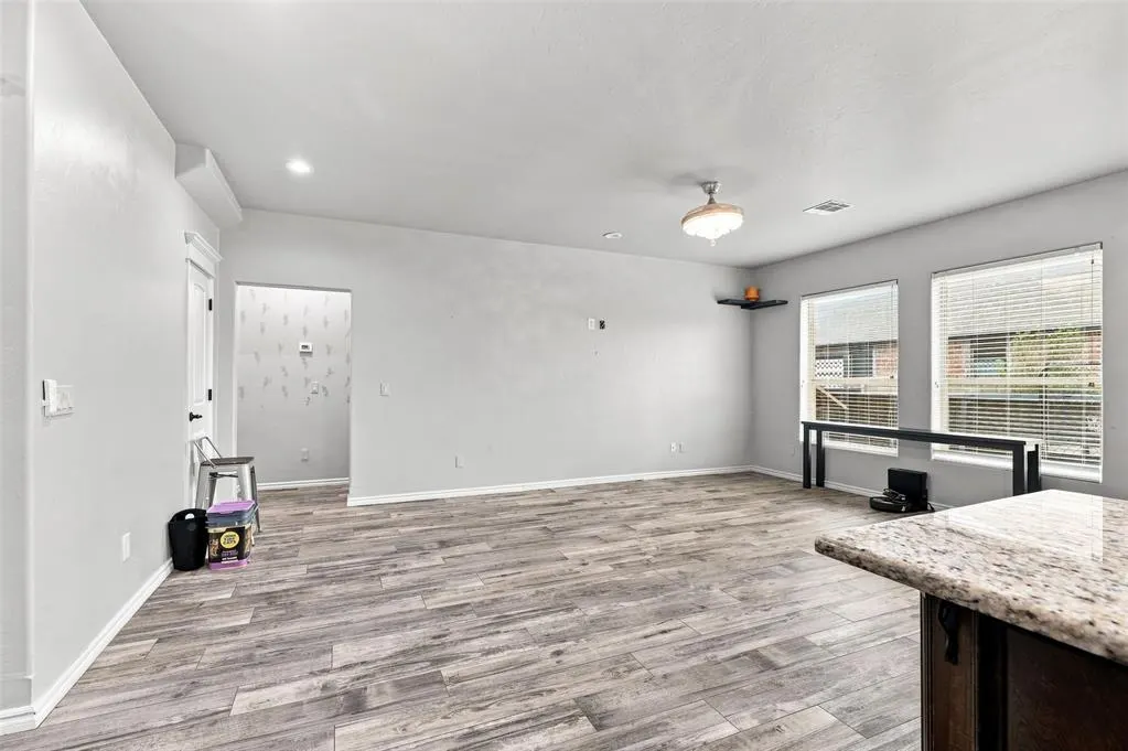 Photo 10 — 9316 NW 133rd Court, Yukon, OK 73099