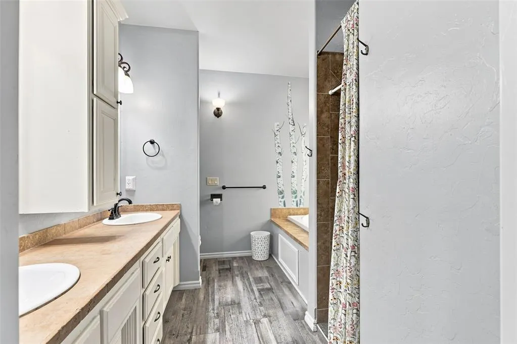 Photo 14 — 9316 NW 133rd Court, Yukon, OK 73099