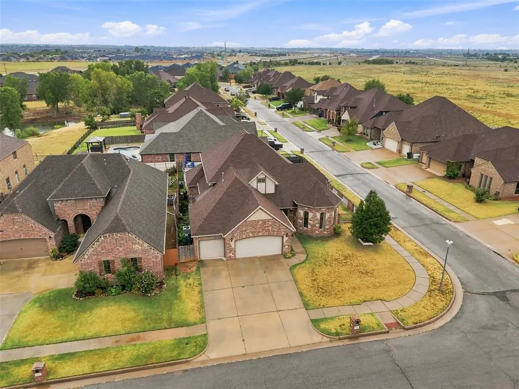 Photo 31 — 9316 NW 133rd Court, Yukon, OK 73099