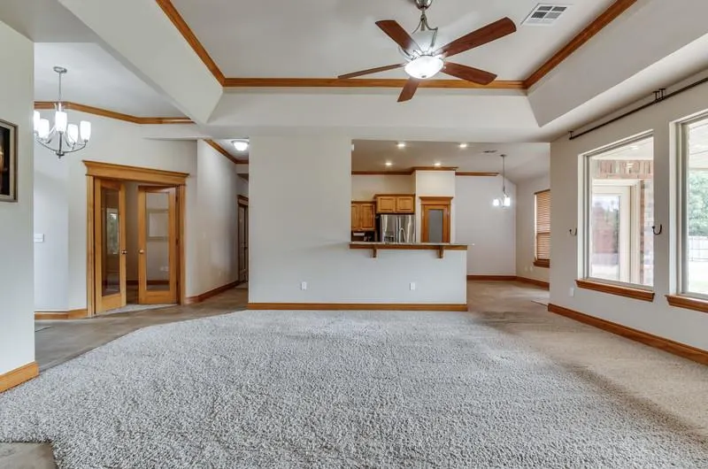 Photo 5 — 12510 Blue Meadow, Guthrie, OK 73044