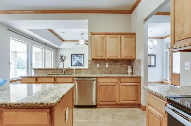 Photo 7 — 12510 Blue Meadow, Guthrie, OK 73044
