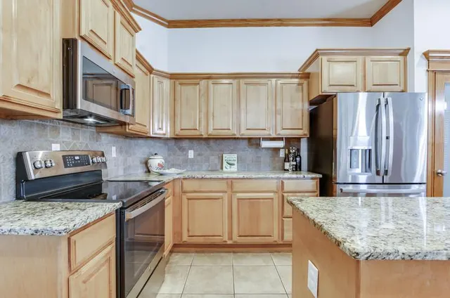 Photo 8 — 12510 Blue Meadow, Guthrie, OK 73044