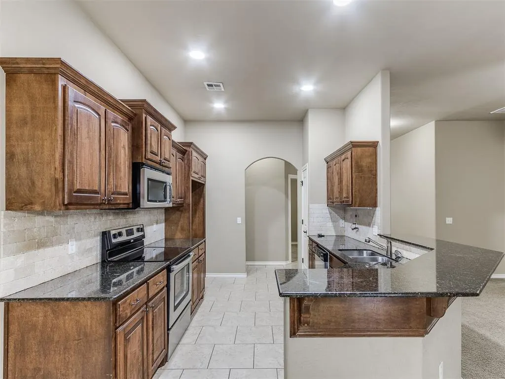Photo 19 — 1625 Savannah Lane, Edmond, OK 73003
