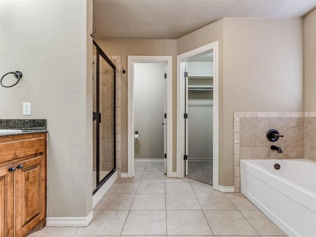 Photo 24 — 1625 Savannah Lane, Edmond, OK 73003