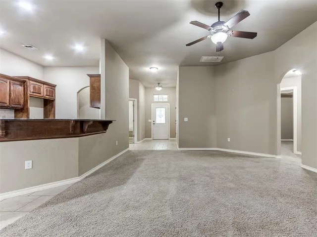 Photo 7 — 1625 Savannah Lane, Edmond, OK 73003