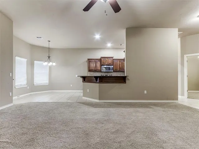 Photo 8 — 1625 Savannah Lane, Edmond, OK 73003