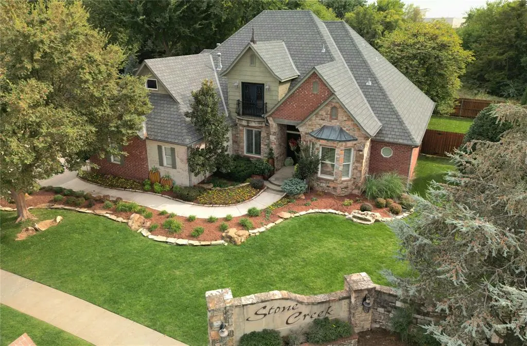 Front exterior — 919 Stone Creek Boulevard, Yukon, OK 73099