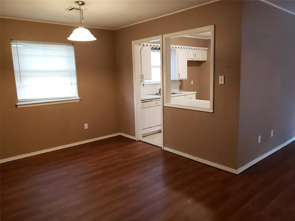 Photo 4 — 1932 Elmhurst Drive, Norman, OK 73071