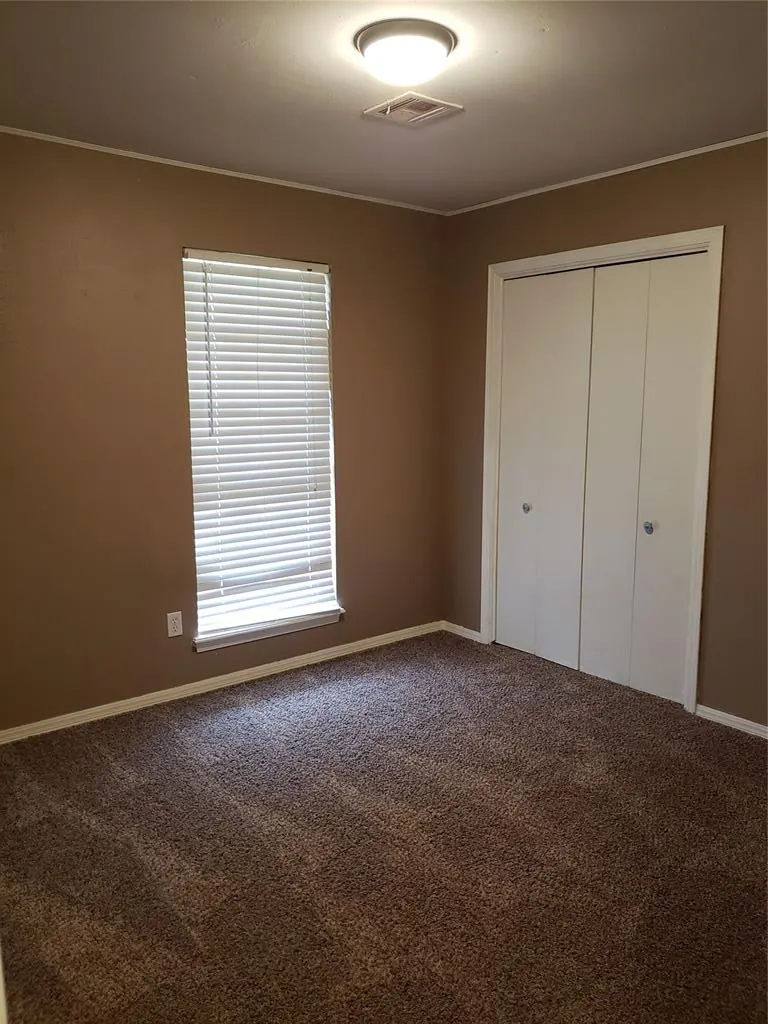Photo 9 — 1932 Elmhurst Drive, Norman, OK 73071
