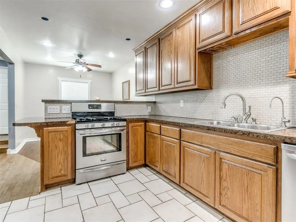 Photo 14 — 1117 NW 47th Street, Oklahoma City, OK 73118
