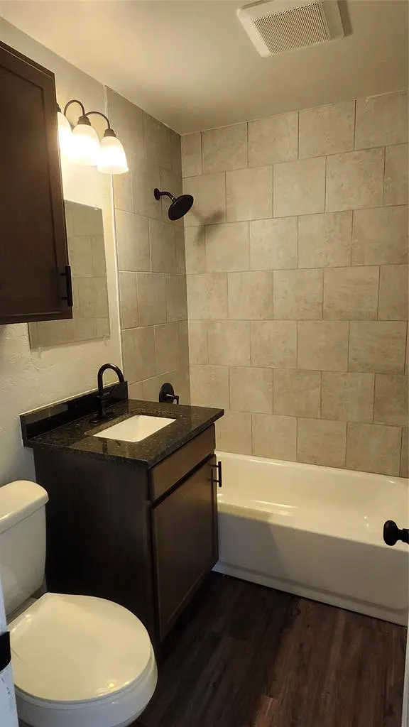 Photo 5 — 1833 Westchester Drive, Oklahoma City, OK 73120