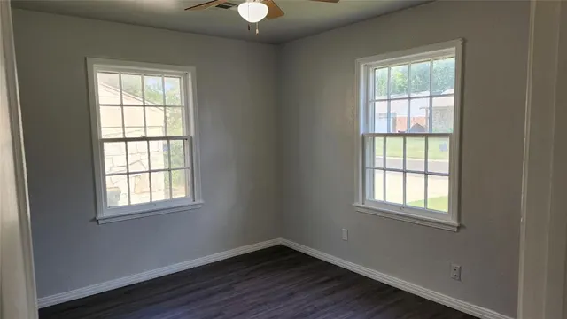 Photo 8 — 1833 Westchester Drive, Oklahoma City, OK 73120