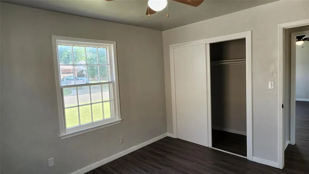Photo 10 — 1833 Westchester Drive, Oklahoma City, OK 73120
