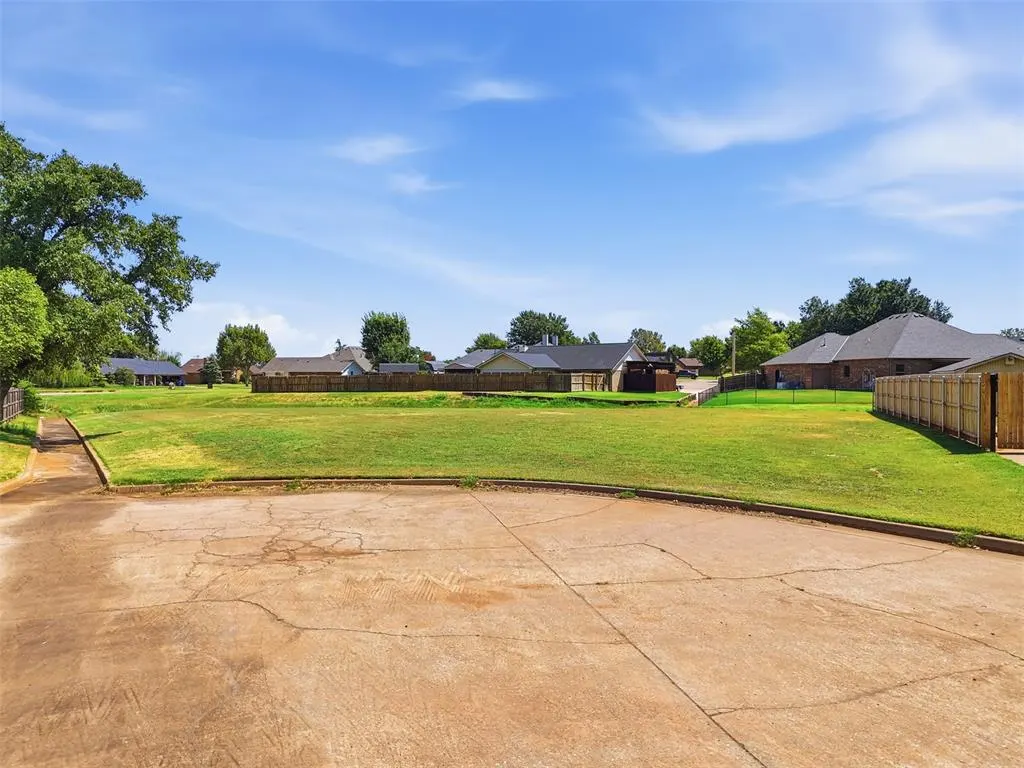 Front exterior — 1206 W Fay Avenue, Kingfisher, OK 73750