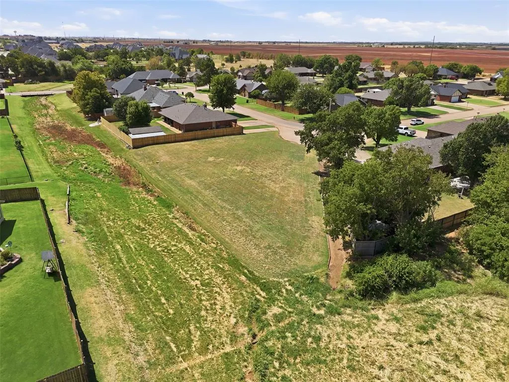 Photo 3 — 1206 W Fay Avenue, Kingfisher, OK 73750