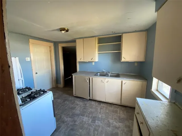 Photo 3 — 119 S 7th Street, Okemah, OK 74859