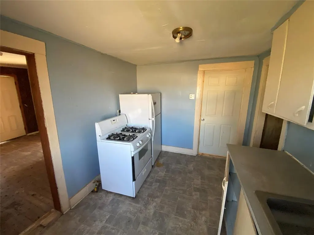 Photo 4 — 119 S 7th Street, Okemah, OK 74859