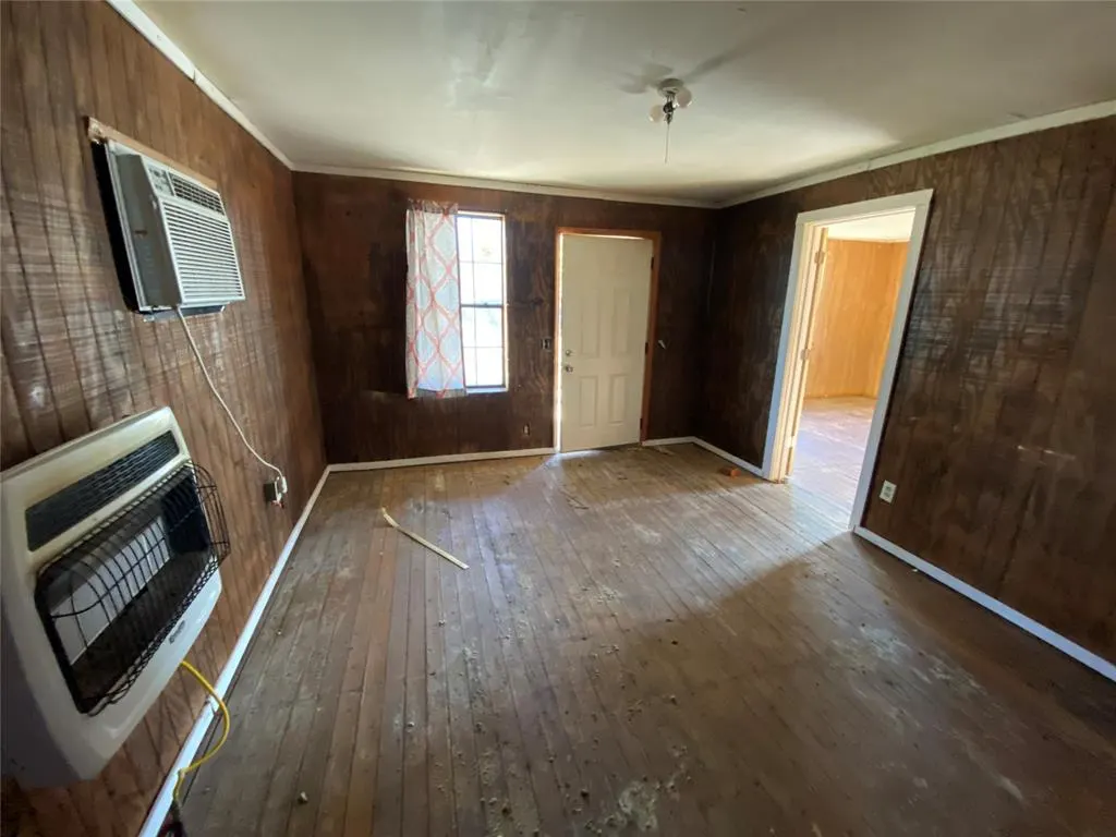 Photo 6 — 119 S 7th Street, Okemah, OK 74859