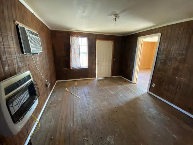 Photo 6 — 119 S 7th Street, Okemah, OK 74859