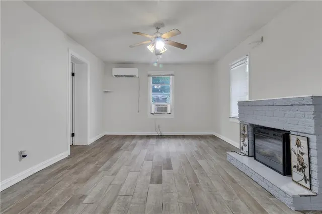 Photo 7 — 412 N 16th Street, Guthrie, OK 73044