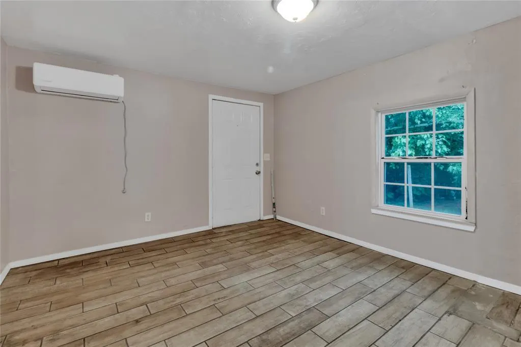 Photo 15 — 412 N 16th Street, Guthrie, OK 73044