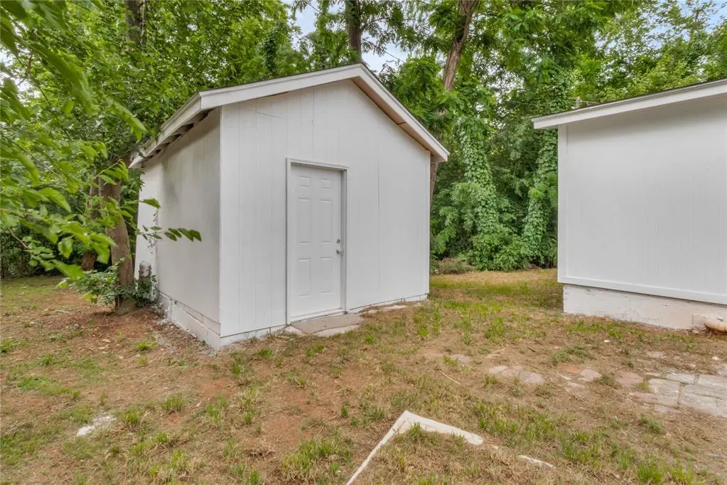 Photo 22 — 412 N 16th Street, Guthrie, OK 73044