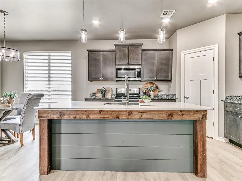 Photo 11 — 4550 Whitetail Drive, Guthrie, OK 73044