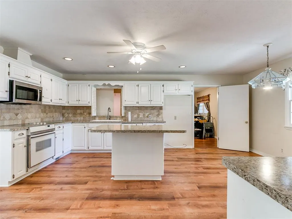 Photo 12 — 1716 Cruce Street, Norman, OK 73069