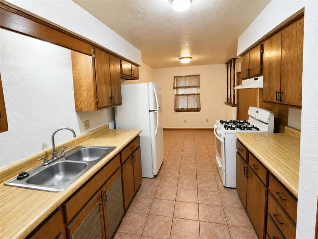 Photo 15 — 312 Elmwood Terrace, Anadarko, OK 73005