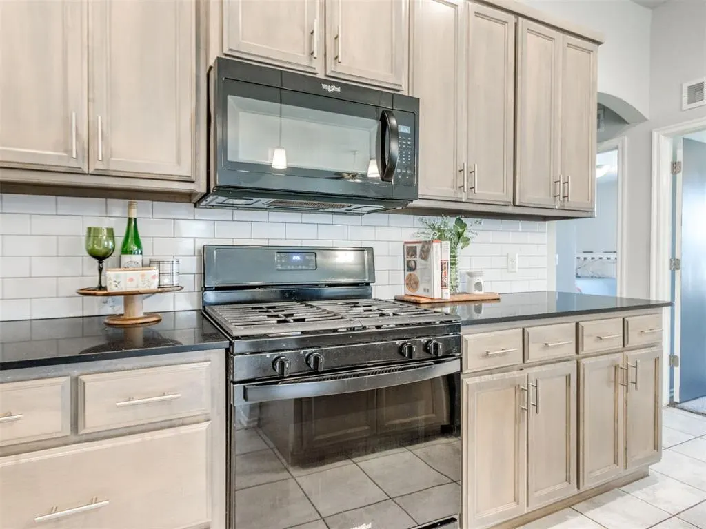 Photo 19 — 713 Blue Fish Court, Norman, OK 73069