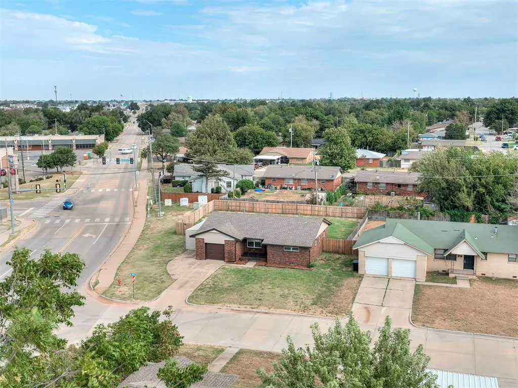 Photo 45 — 101 NE 5th Street, Moore, OK 73160