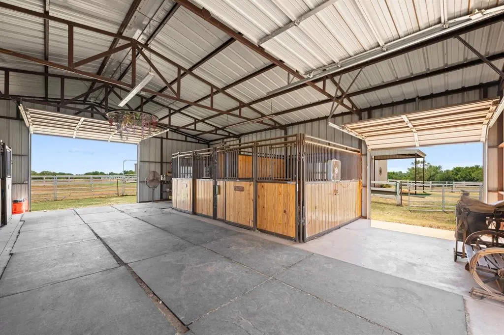 Photo 39 — 14001 NW 150th Street, Piedmont, OK 73078