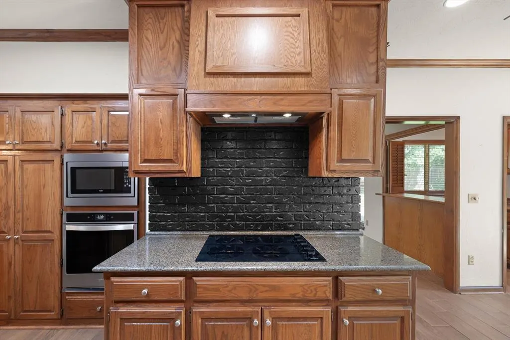 Photo 11 — 2312 Coachlight Drive, Edmond, OK 73013