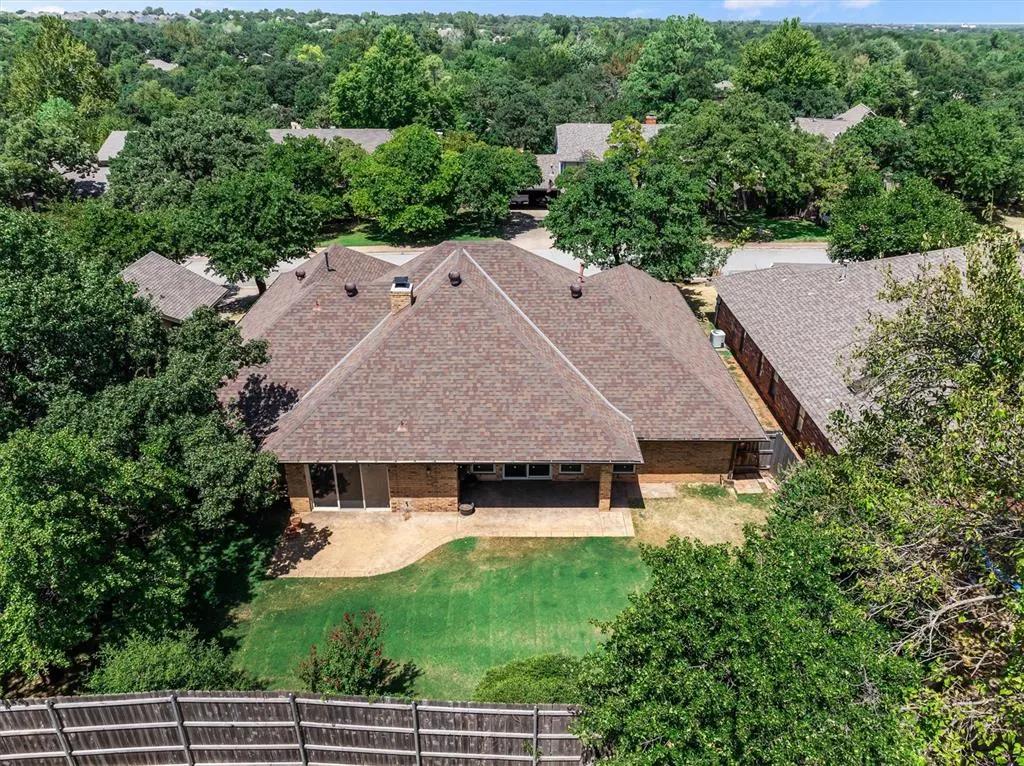 Photo 38 — 2312 Coachlight Drive, Edmond, OK 73013
