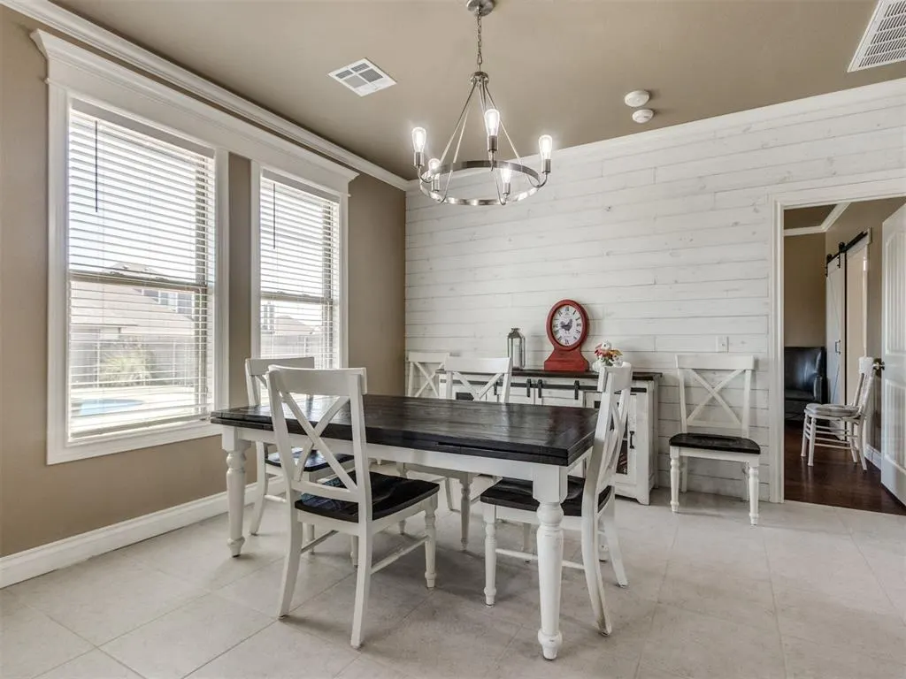 Photo 11 — 3721 Addison Avenue, Norman, OK 73072