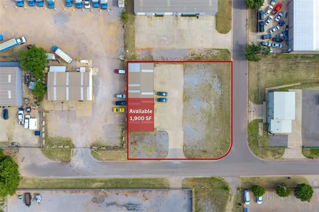 Photo 3 — 301 NW 59th Street, Oklahoma City, OK 73118