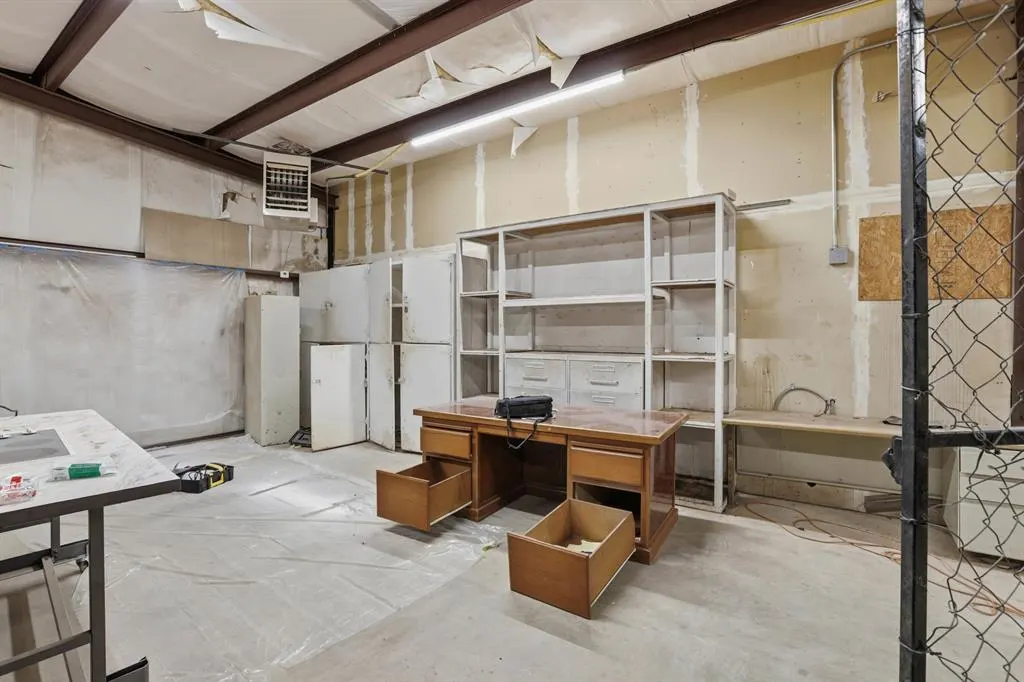 Photo 19 — 301 NW 59th Street, Oklahoma City, OK 73118