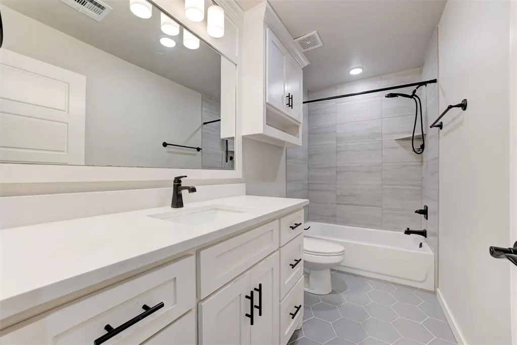 Photo 25 — 6300 Macarthur Park Circle, Edmond, OK 73012