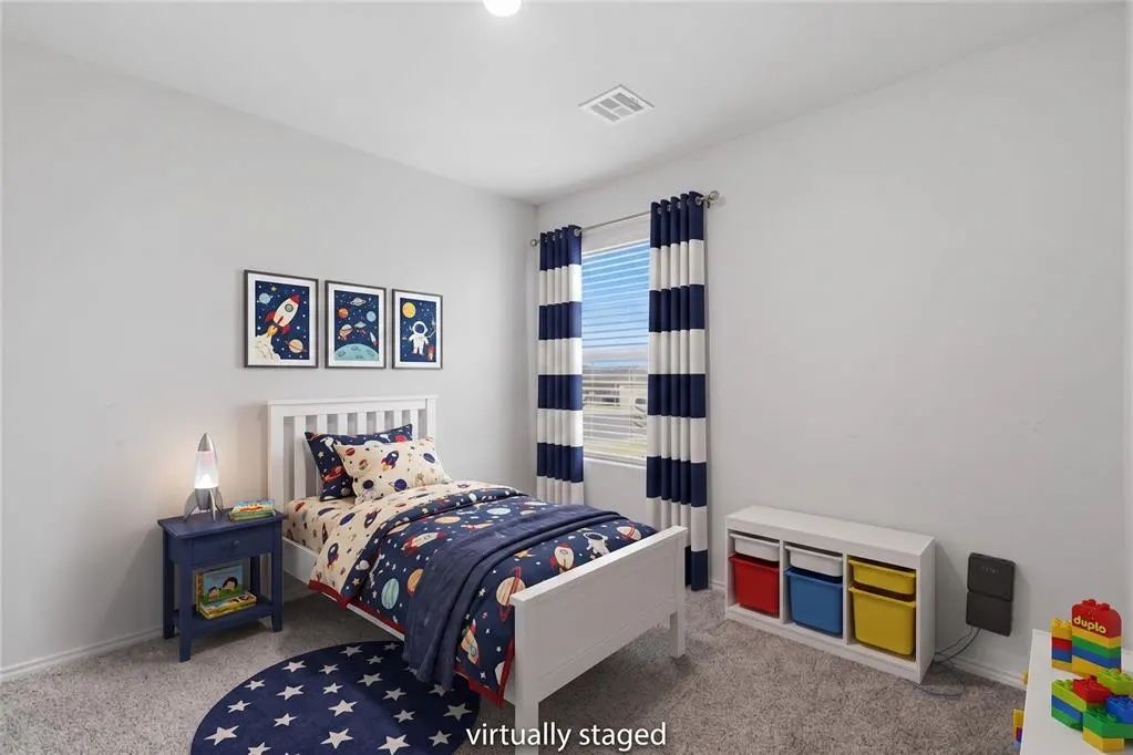 Photo 9 — 11832 NW 94th Street, Yukon, OK 73099