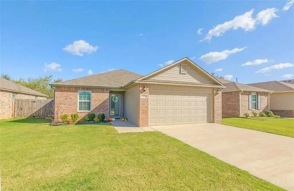 Front exterior — 10120 Sussex Place, Oklahoma City, OK 73120