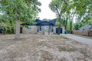 Sold home at 5804 NW 32nd Street