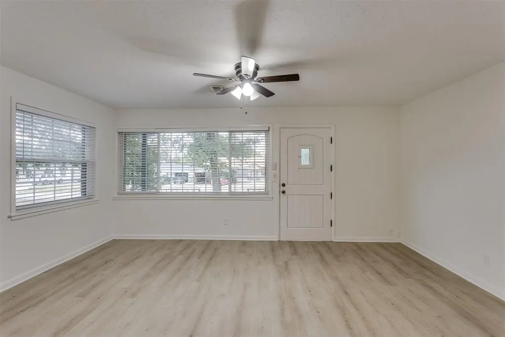 Photo 7 — 5804 NW 32nd Street, Oklahoma City, OK 73122