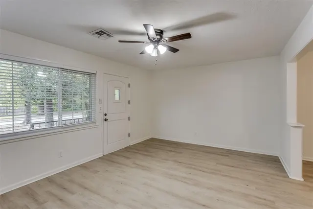 Photo 8 — 5804 NW 32nd Street, Oklahoma City, OK 73122