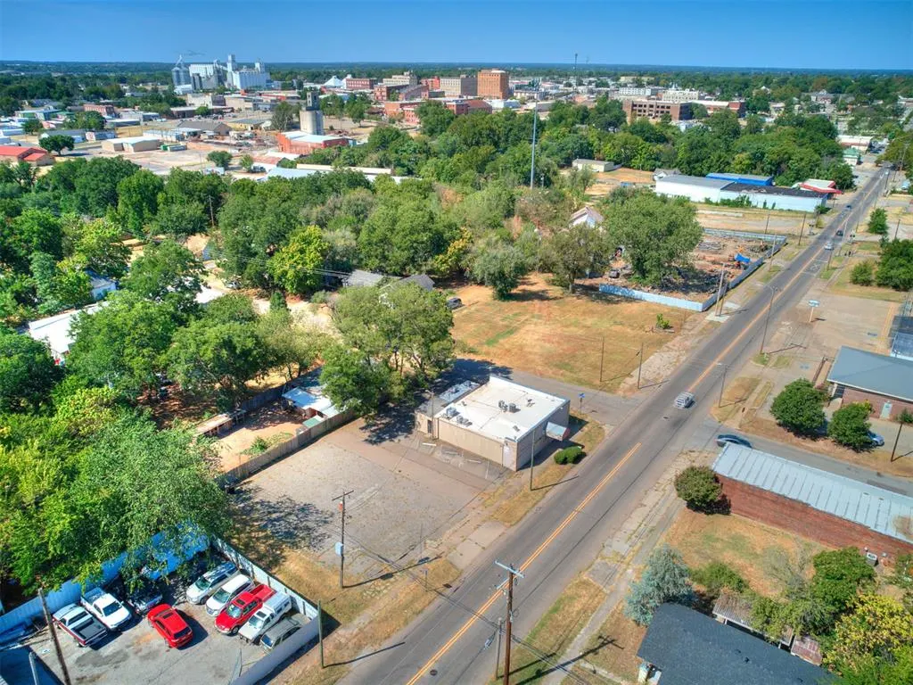 Photo 38 — 601 E Highland Street, Shawnee, OK 74801