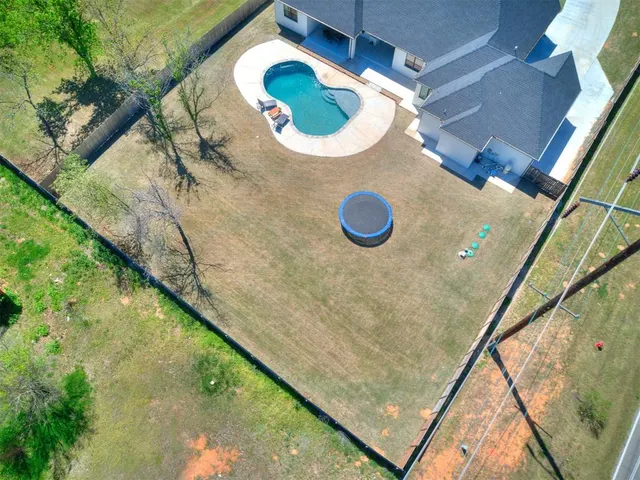 Photo 6 — 1530 Shaylee Lane, Choctaw, OK 73020