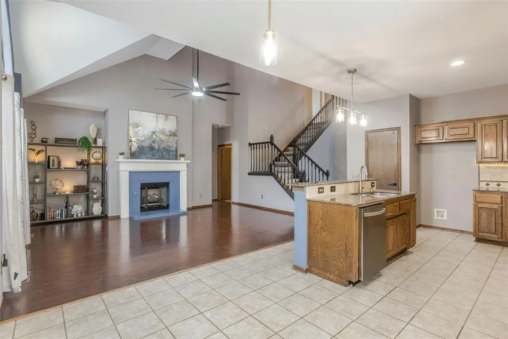 Photo 16 — 1209 Bradford Place, Edmond, OK 73012