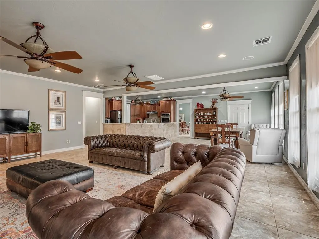 Photo 8 — 4014 NW 48th Street, Oklahoma City, OK 73112